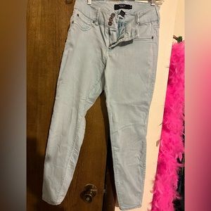 Torrid light wash jeans. Gently used. Size 10R.